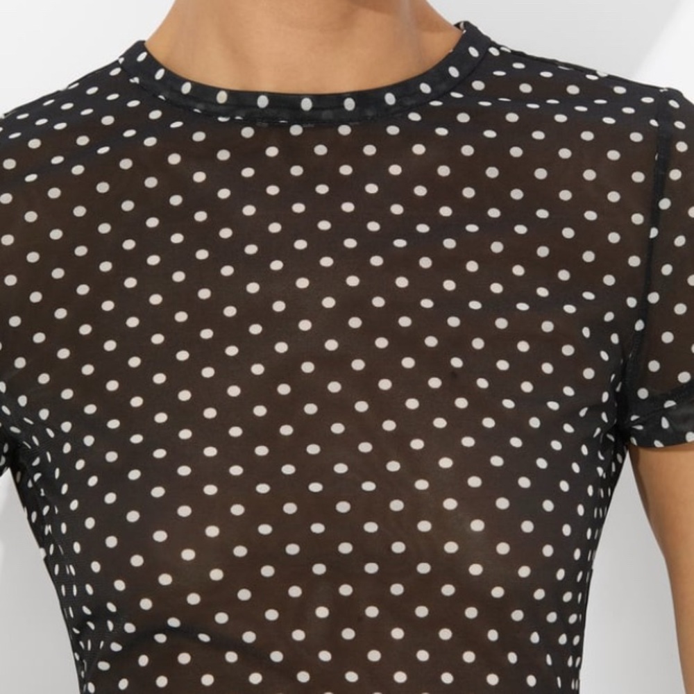 ❌SOLD❌NWT- Alice and Olivia TESS TEE size M - Picture 2 of 11